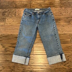 Levi’s 515 Cuffed Crop Size 6